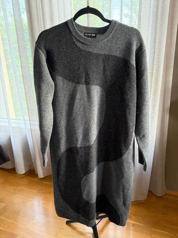 marimekko prjónakjóll small