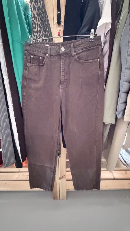 brúnar Zara jeans
