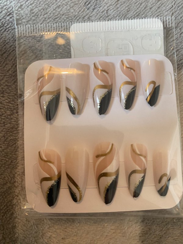 Marglita press on nails