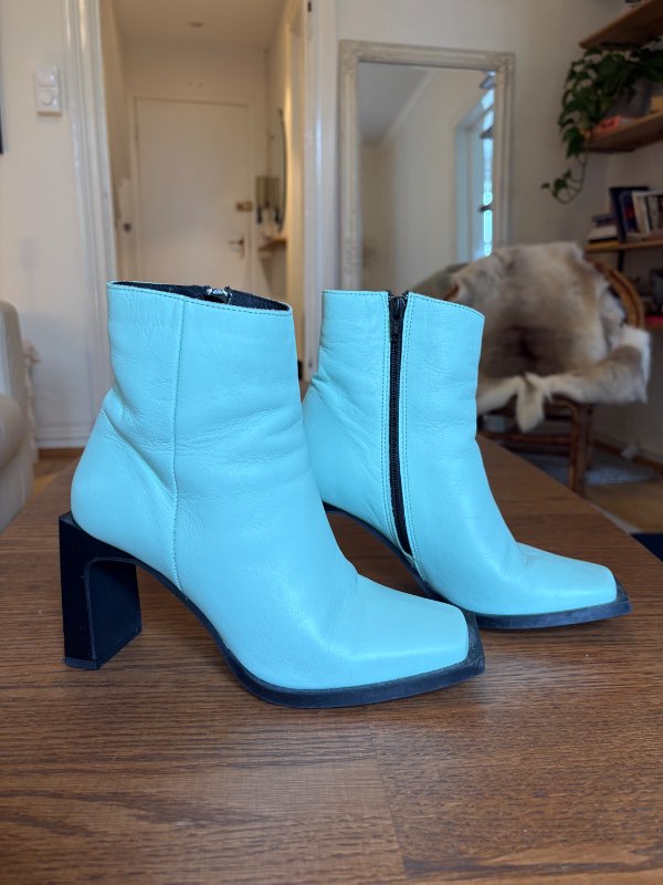 Jodis ljós blá leður boots