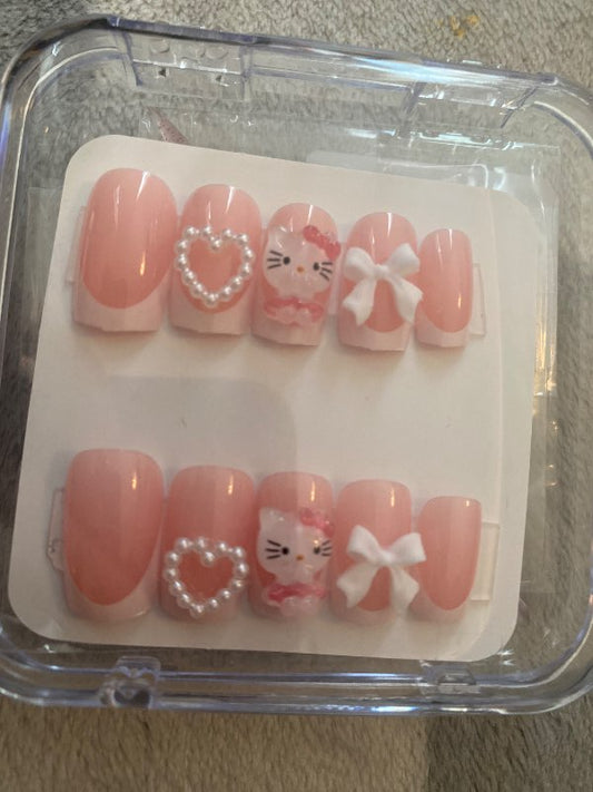 Hello Kitty press on nails