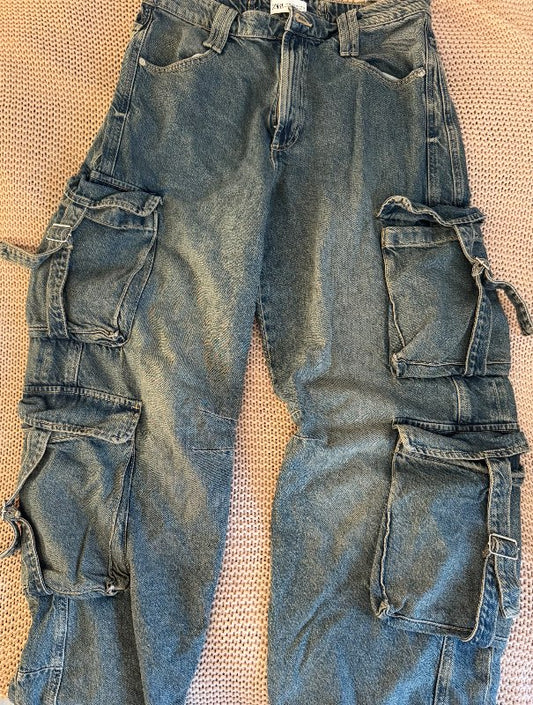 Zara cargo buxur