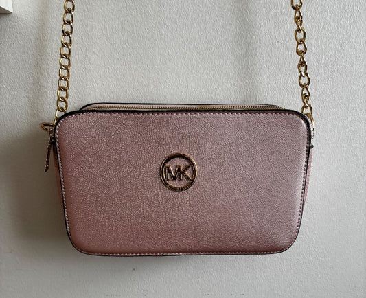 MK bleik taska
