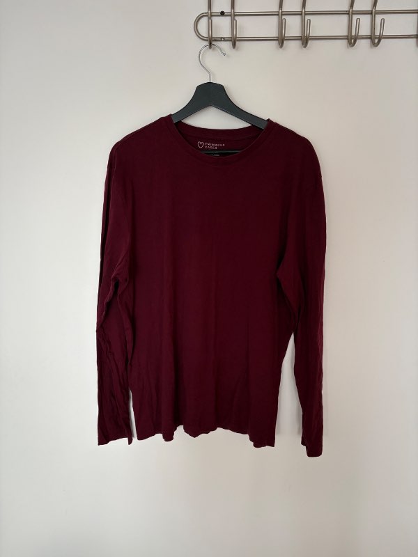 Vínrauð peysa Primark