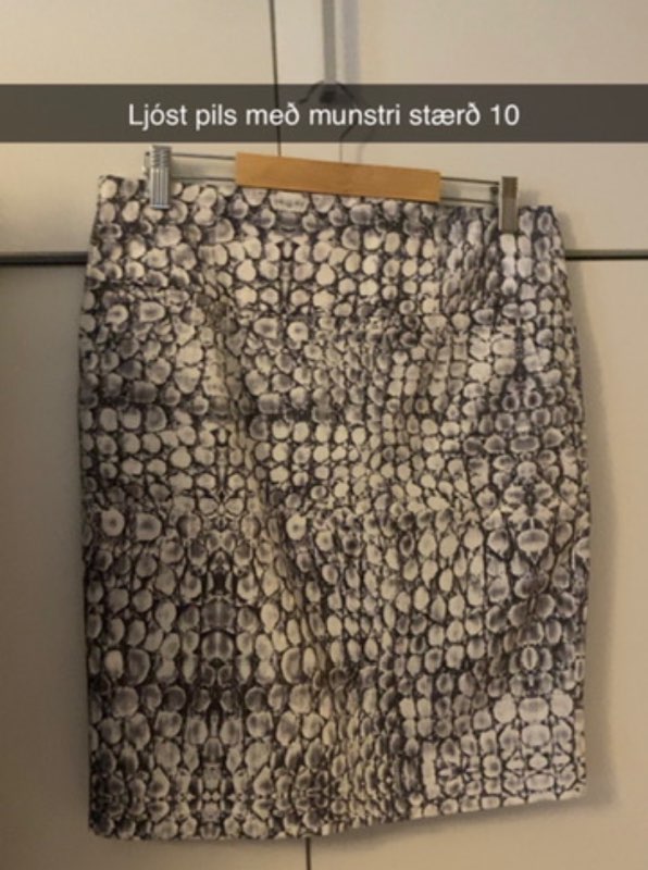 Ljóst pils m/mynstri