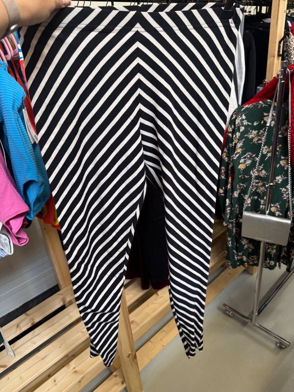Leggins röndótt m