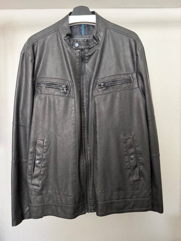 Kenneth Cole Pleður jakki