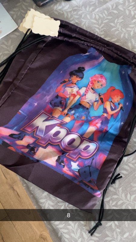 K-pop sundpoki