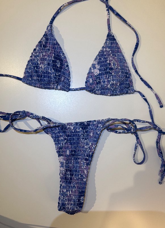 Fjólublátt bikini sett