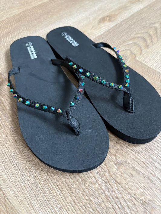 Sandalar