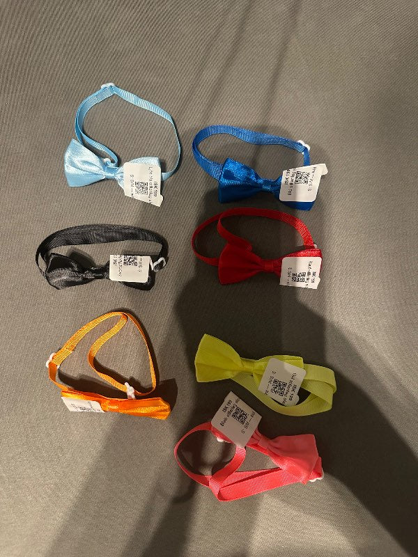 Svört stillanleg slaufa