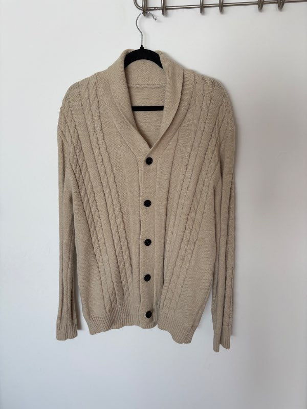 Beige prjónpeysa