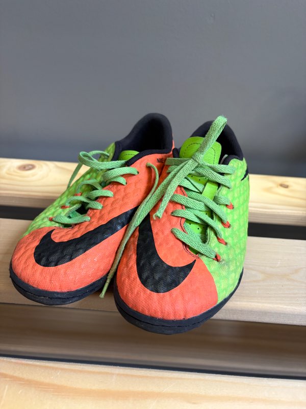 Gervigras skór Nike