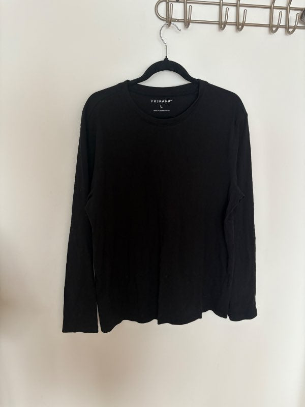 Primark svartur síðermabolur