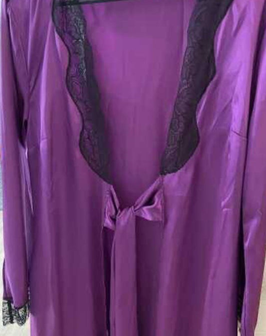 Nattsloppur síður glans m/blúndu