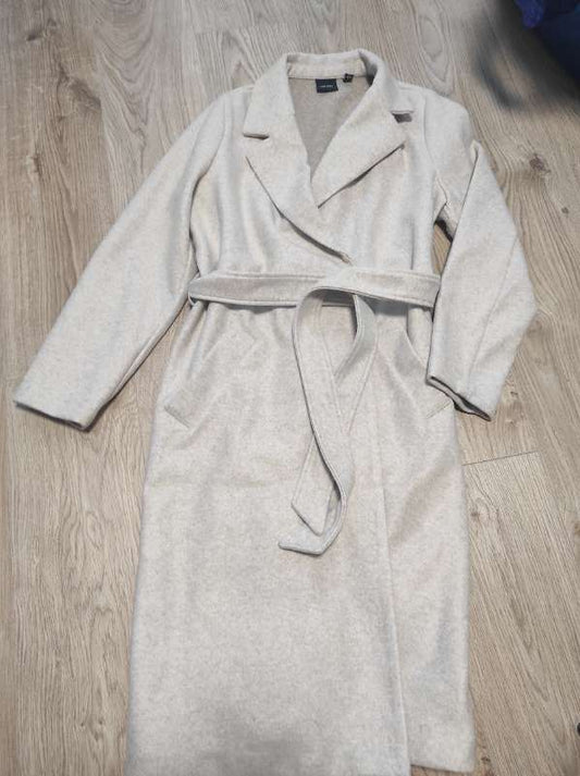 Kápa Vero moda laus nyt XL