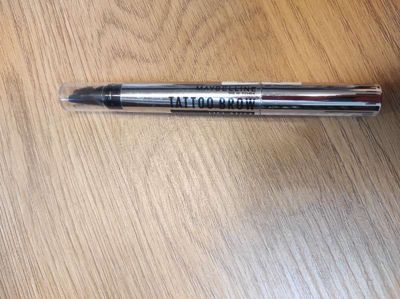 Tato Brown Maybelline