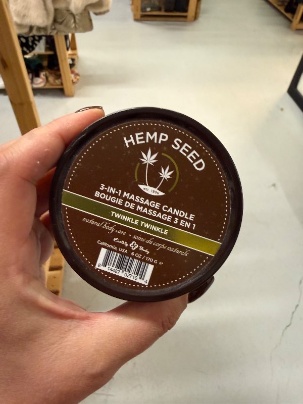 Hemp seed massage candle