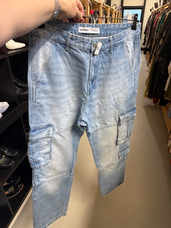 Bershka galabuxur