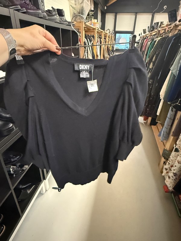 DKNY peysubolur