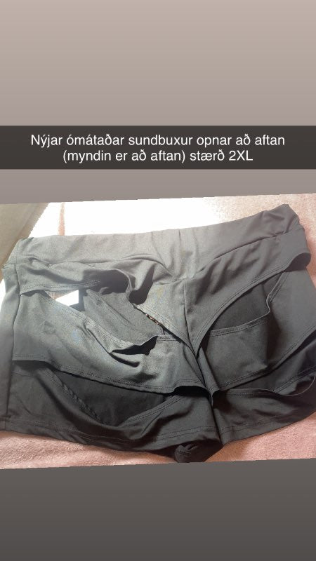 Nýjar sundbuxur opnar að aftan
