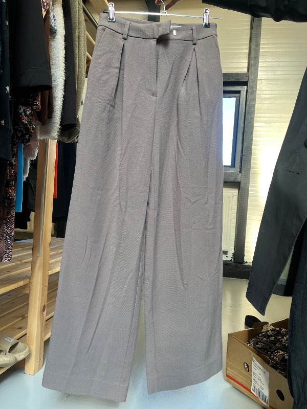 Weekday ljósfjólubláar trousers