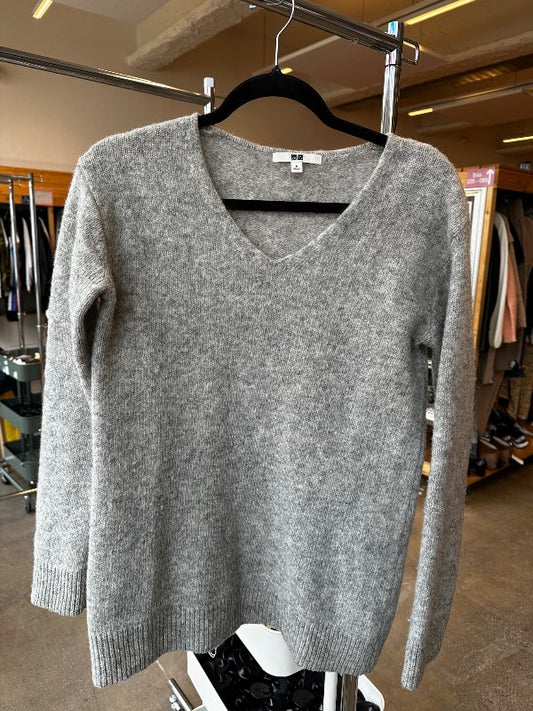 Uniqlo 100% ull pysa