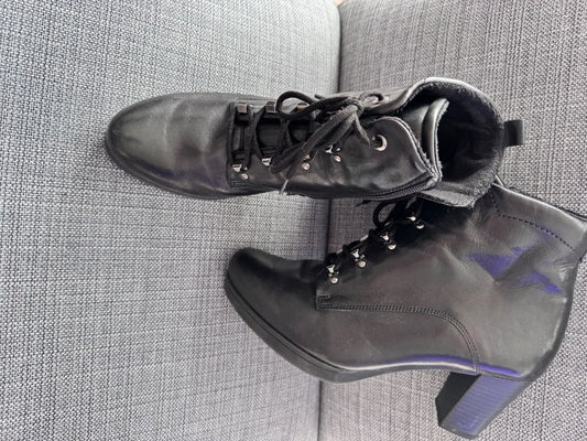 Shoes/Gabor little used