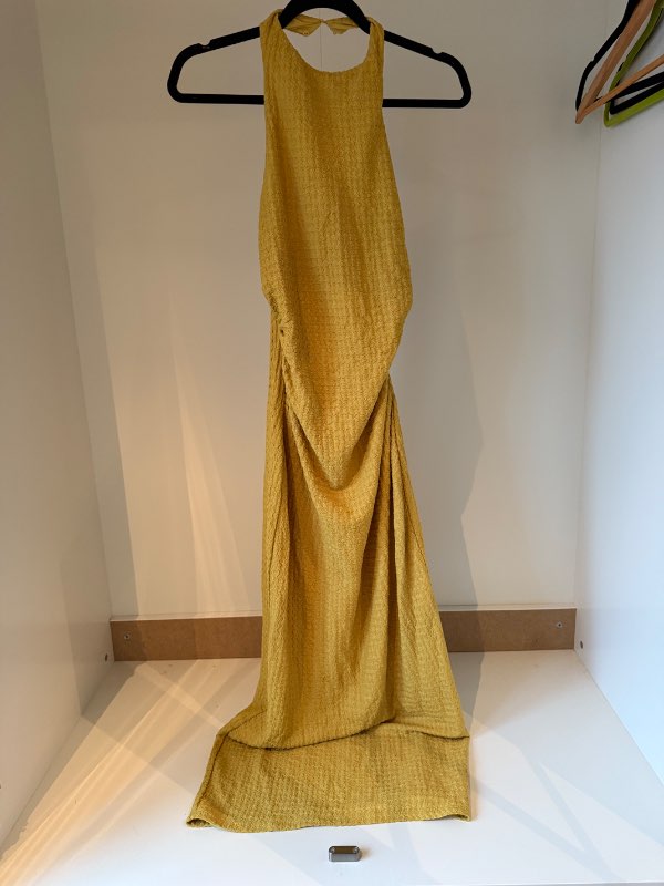 Pull and besr kjóll