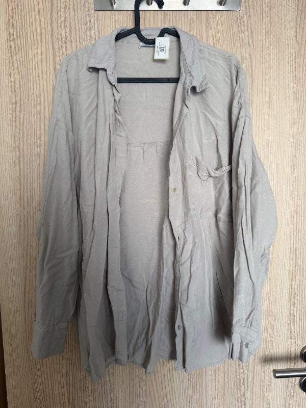 Ljós skyrta Pull&Bear