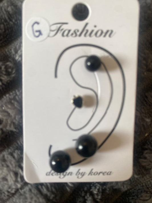 Eyrnalokka sett