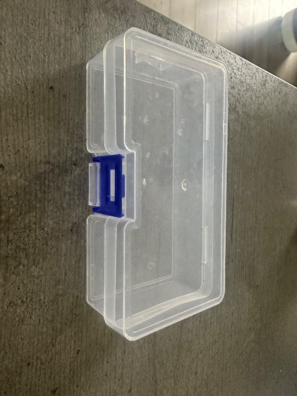 Lítið plast box