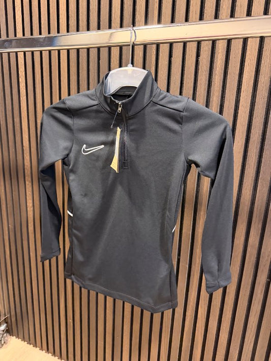 NIKE Academy hálfrennd svört