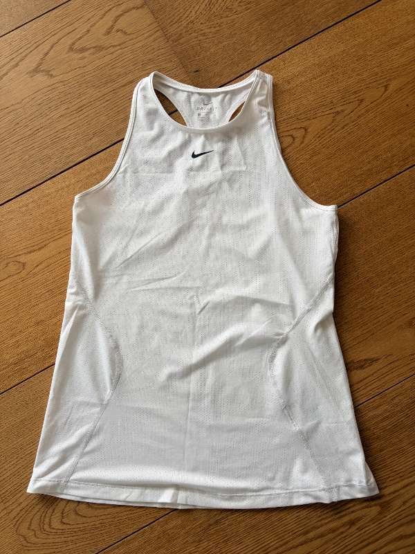 Nike bolur hvítur