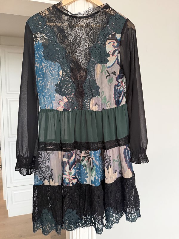 Miss selfridge kjóll
