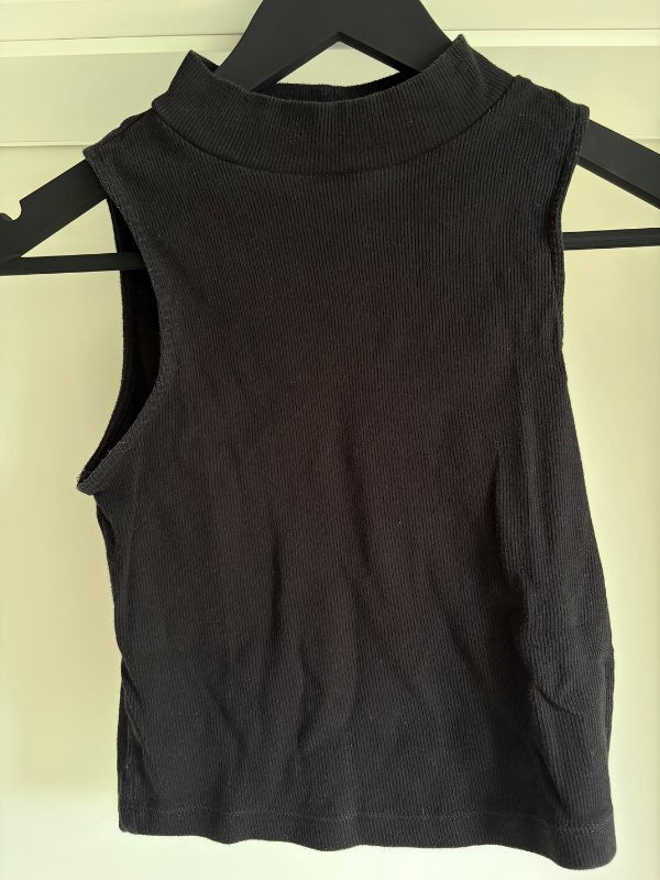 H&M svartur toppur