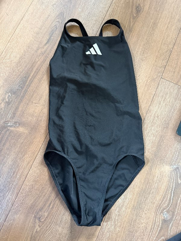Sundbolur Adidas  (notaður 2 x)