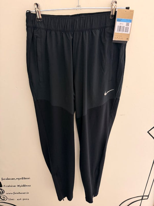 NIKE Essential buxur svartar