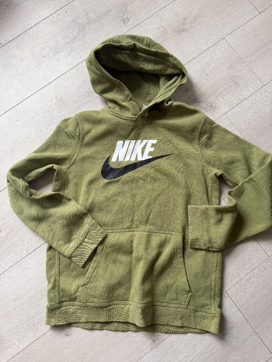 Nike Hettupeysa
