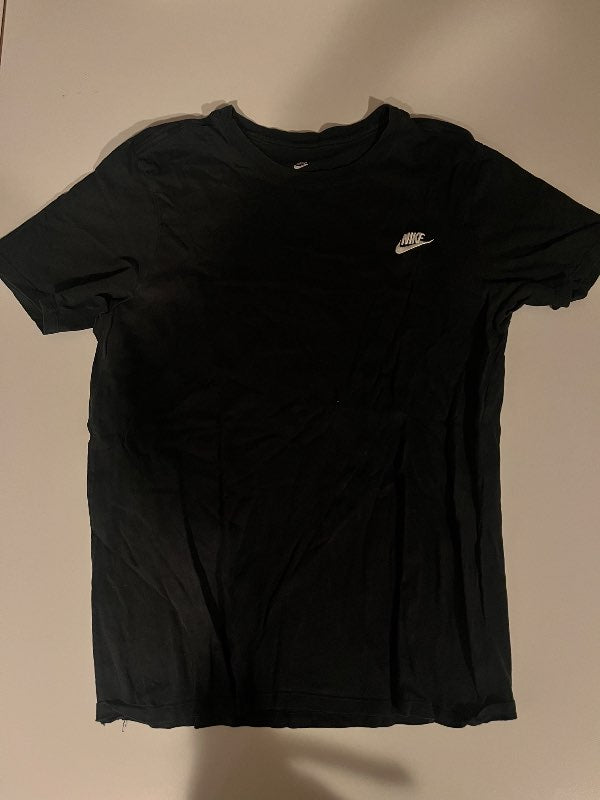Nike stuttermabolur - svartur
