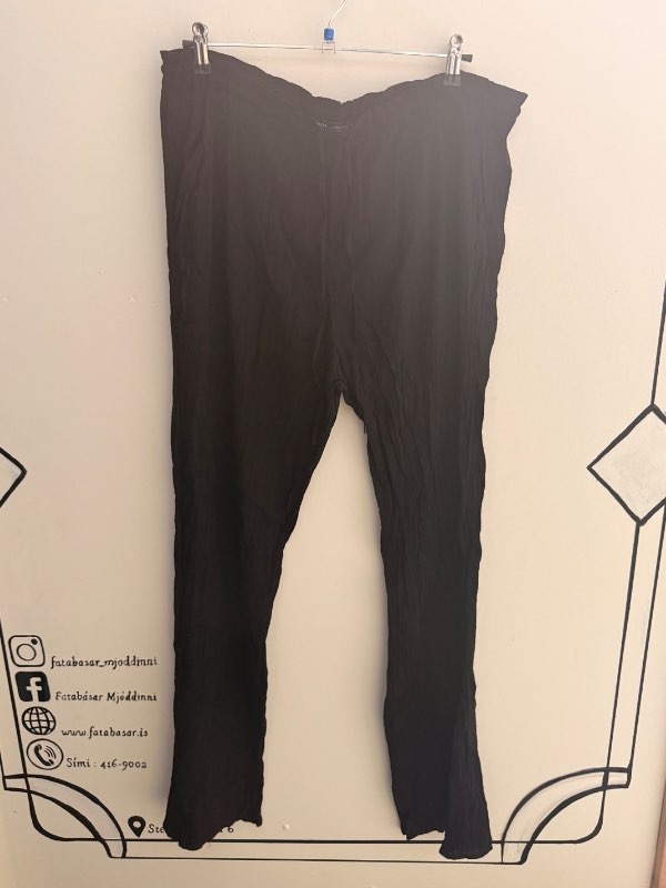 Zara buxur