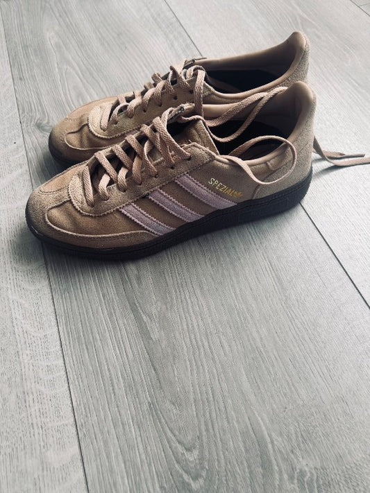 Adidas ljosir