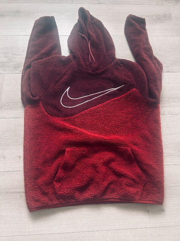 Nike peysa
