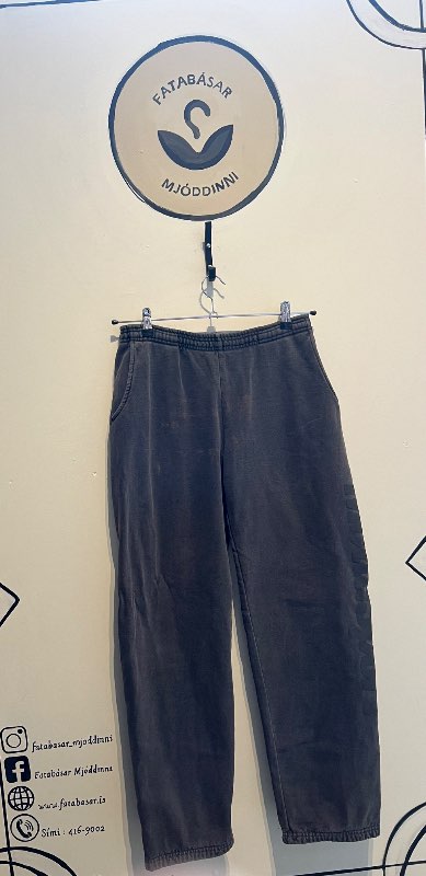 Metta sport buxur (litlir blettir að framan)