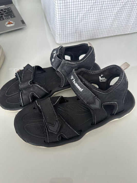 Hummel sandalar svart st37