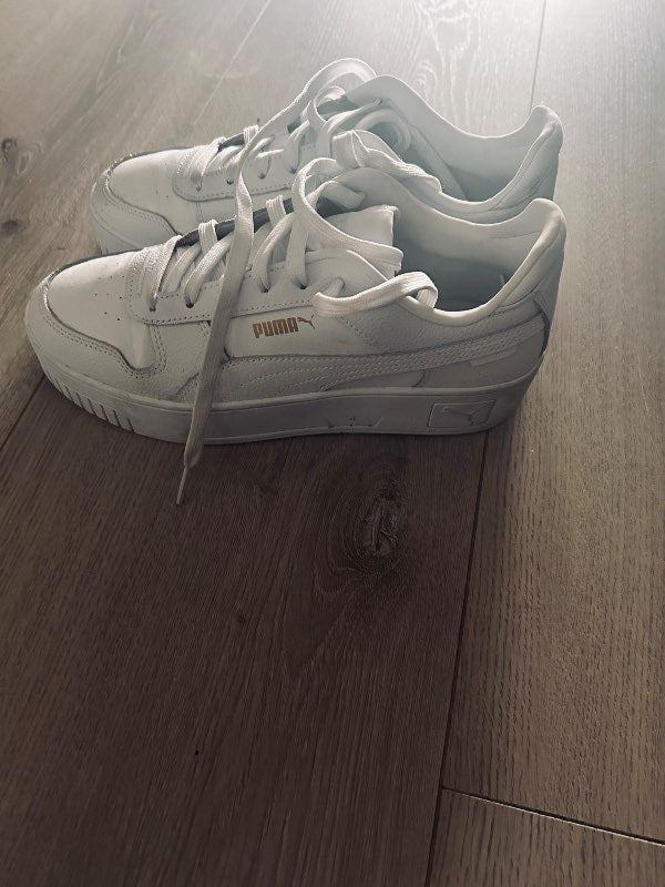 Puma hvítir