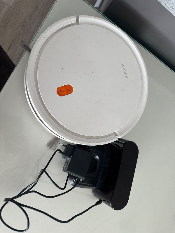 Xiaomi hvítur róbot sem skúrar líka lítið notaður
