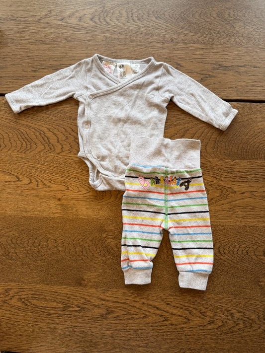 Sett H&M grátt/ röndótt