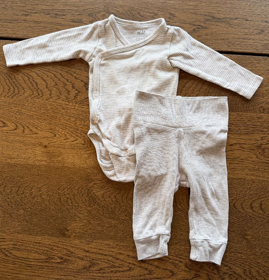 Sett H&M grátt/ röndótt