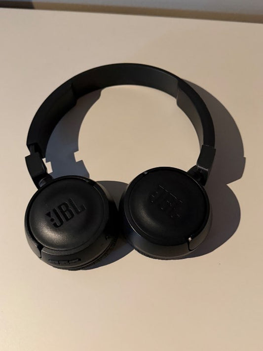 JBL heyrnatol bluetooth